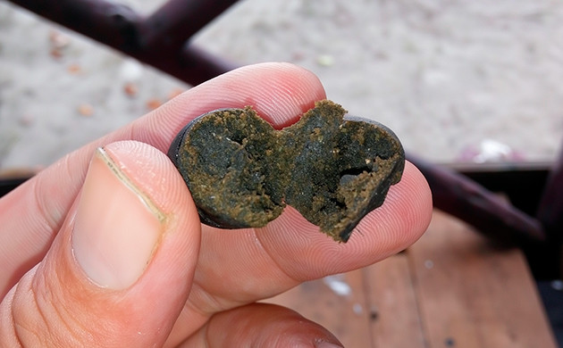 Чаррас — смолистый экстракт конопли Чаррас: традиционный ручной концентрат смолы