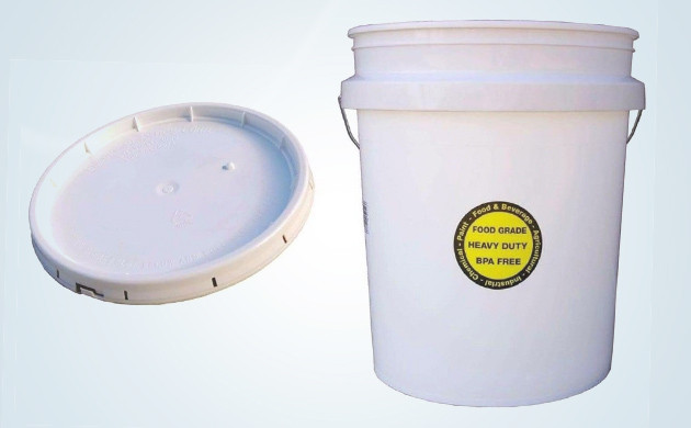 Ведро с крышкой